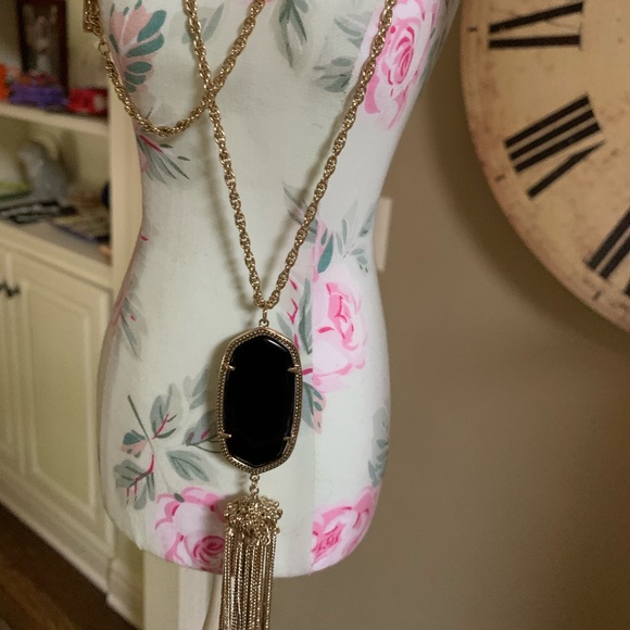 Long Black Ryan’s Kendra Scott Necklace - Picture 1 of 5